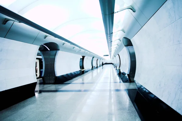 Stacja metra nowoczesne — Zdjęcie stockowe