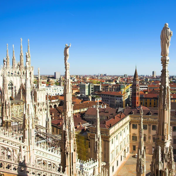 Panorama z katedry dachu, Mediolan, Włochy — Zdjęcie stockowe