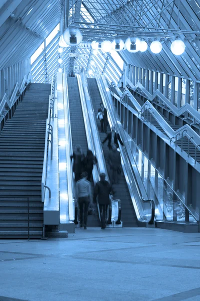 Mooving escalators and stairs — Stockfoto