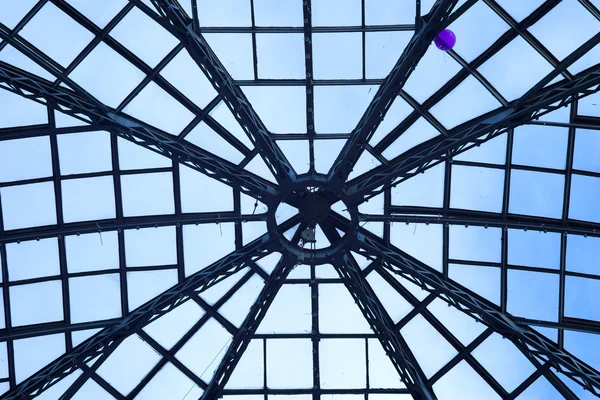Patrón en el techo del arco alto — Foto de Stock