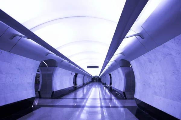 Estação de metrô moderno — Fotografia de Stock