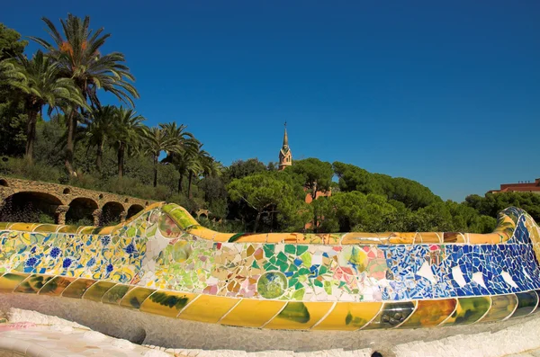 Antoni Gaudi hause and ceramic bench — Stock Photo, Image