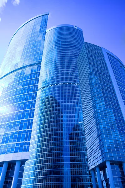Nieuwe wolkenkrabbers business center — Stockfoto