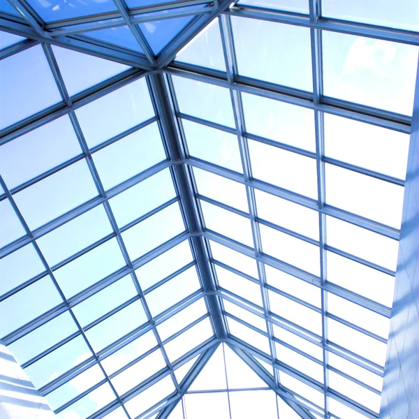 Futurista business center telhado — Fotografia de Stock