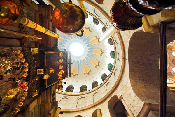 Dome in the church of the Holy Sepulchre — Stock Photo, Image