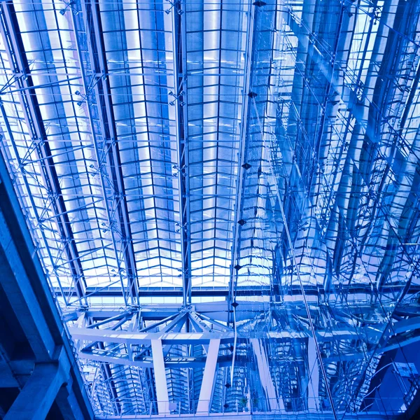 Abstrato teto azul e parede — Fotografia de Stock
