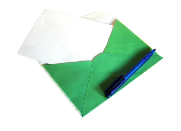 Envelope com letra e caneta isolados em — Fotografia de Stock