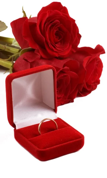 Rózsa és a wedding ring — Stock Fotó