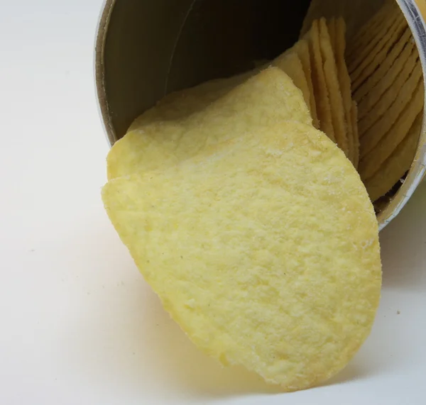 Chips im Karton — Stockfoto