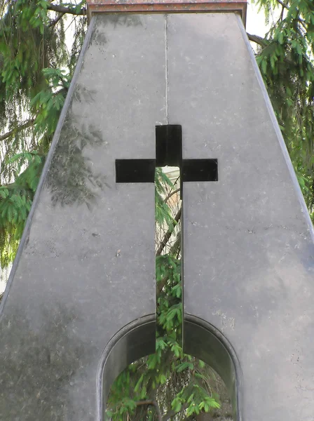 십자가 있는 비 석 — 스톡 사진