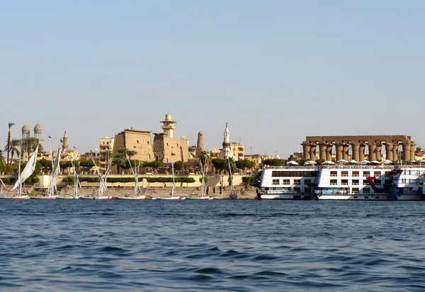 Luxor, Nil, Ägypten Stockbild
