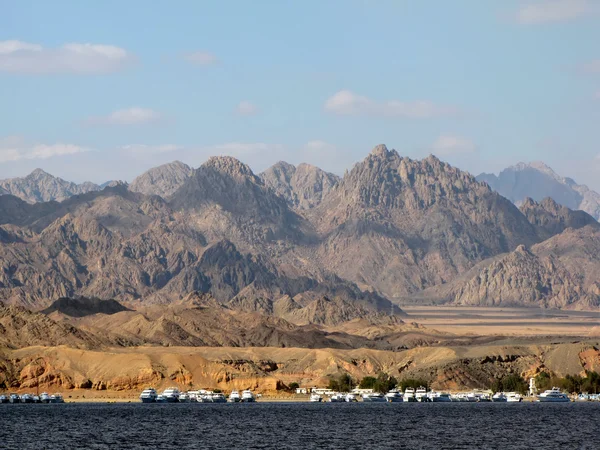 Синайские горы, Шарм-эль-Шейх, Египет — стоковое фото