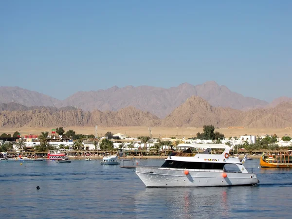 Bucht mit Yachten in Ägypten, Scharm el Scheich — Stockfoto