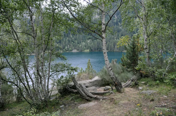 Гірське озеро — стокове фото