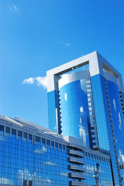 Modernes Bürogebäude — Stockfoto