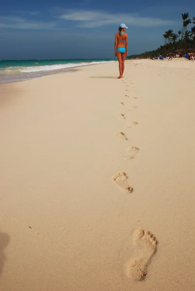 Kumda ayak izleri — Stok fotoğraf