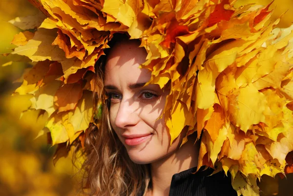 Menina Outono — Fotografia de Stock