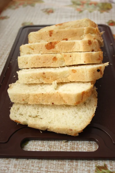 Cortar pan blanco — Foto de Stock