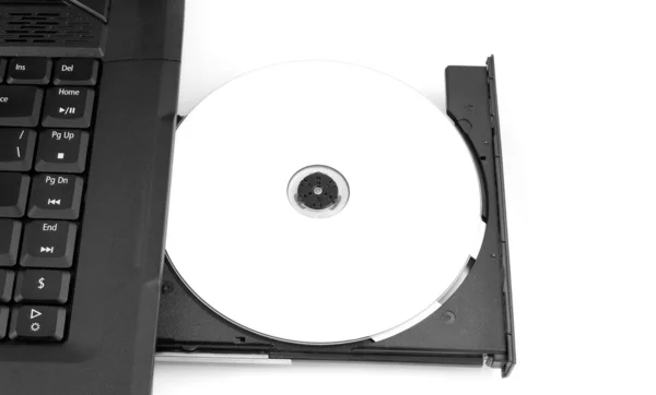 노트북의 트레이에 빈 dvd — 스톡 사진