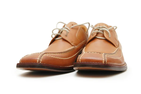 Üzerinde beyaz izole turuncu Erkek Ayakkabı — Stok fotoğraf