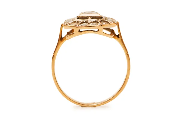Goldener Ring isoliert auf dem weißen Backgr — Stockfoto