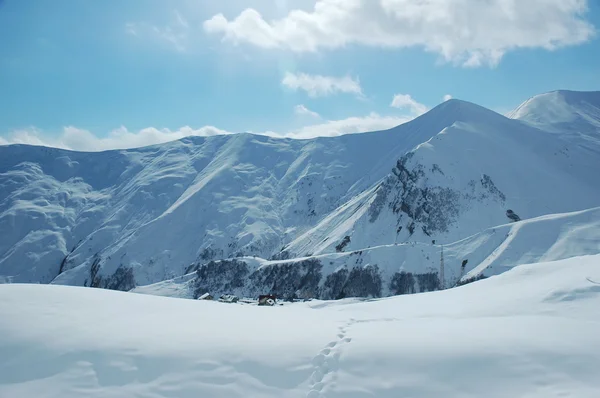 山と冬の風景 — ストック写真