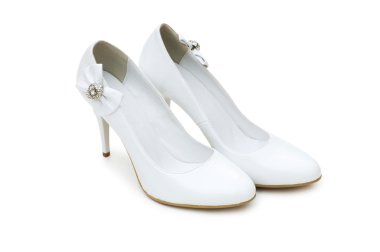 üzerinde beyaz izole kadın ayakkabı