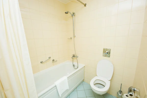 화장실에 있는 변기 — 스톡 사진