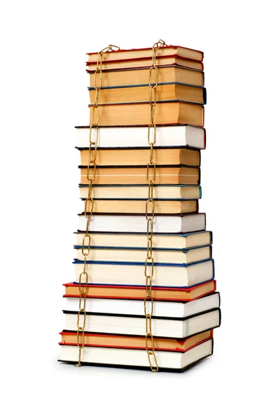 Concetto di censura con libri e catene — Foto Stock
