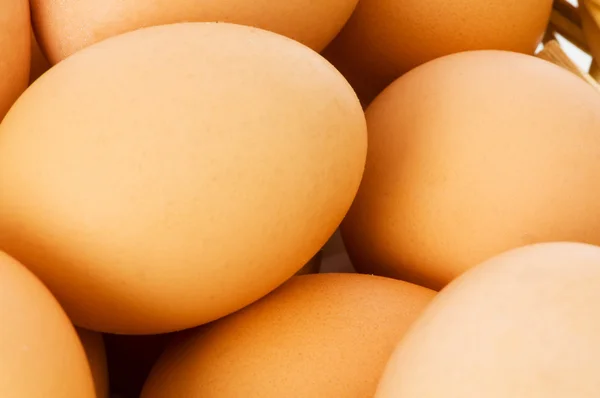 Kuřecí vejce v krabičce — Stock fotografie