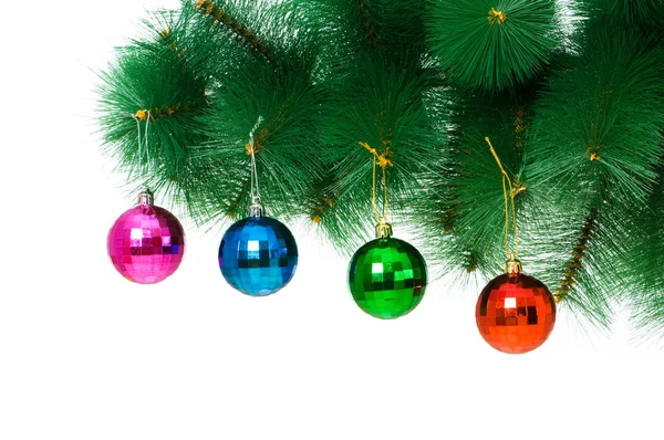 ツリー上のクリスマスの装飾 — ストック写真
