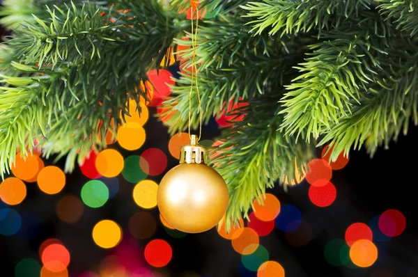 Karácsonyi dekoráció és világítás homályos — Stock Fotó