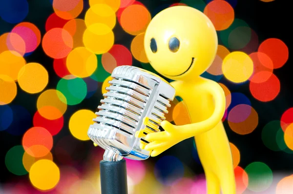 Microfone vintage e smilie — Fotografia de Stock