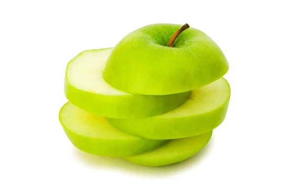 Gesneden groene appel geïsoleerd — Stockfoto
