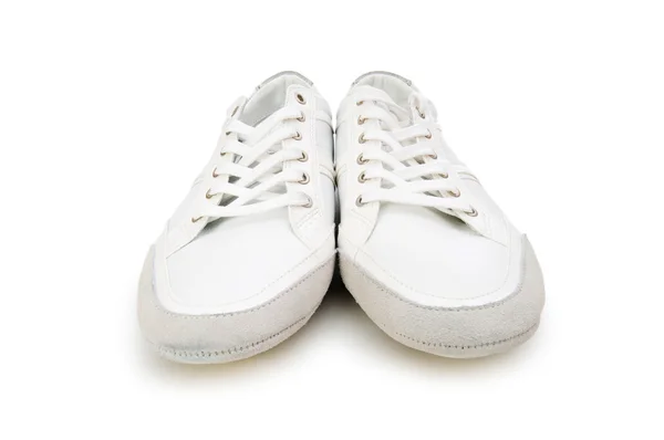 Kurze Schuhe isoliert auf dem weißen — Stockfoto