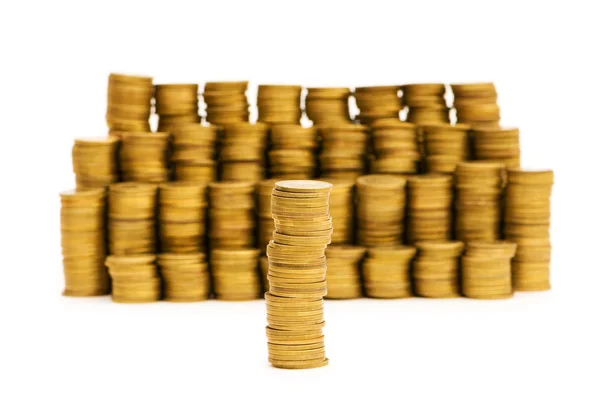 Stapel munten geïsoleerd op de witte — Stockfoto