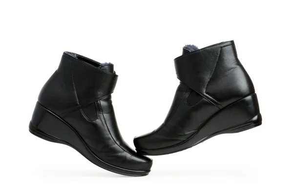 Zapatos negros aislados en el blanco —  Fotos de Stock