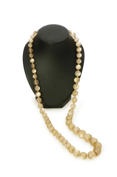 Perlový náhrdelník izolovaných na bílém — Stock fotografie