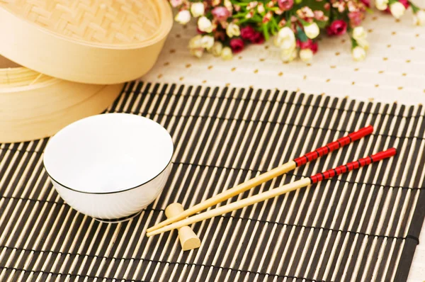 Chopsticks and bowl — Stock Photo, Image