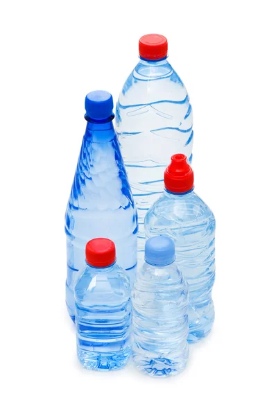 Bottiglie d'acqua isolate sul bianco — Foto Stock