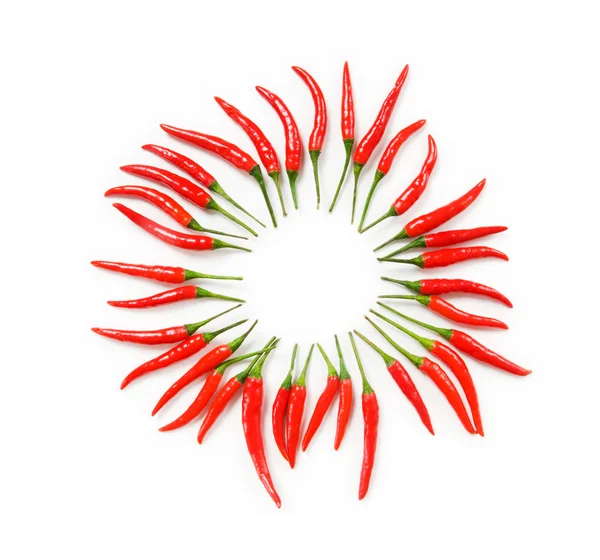 Czerwona papryka chili na białym tle — Zdjęcie stockowe
