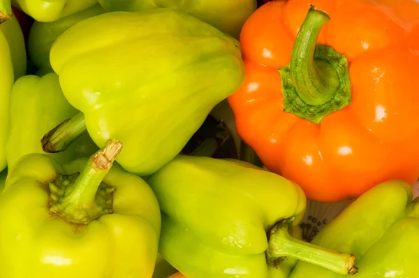 Bell peppers arranged at the marke Royalty Free Stock Photos