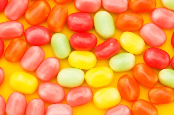 Різні сухі барвисті цукерки — стокове фото