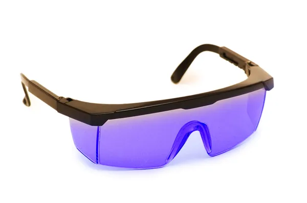 Óculos de segurança isolados no branco — Fotografia de Stock