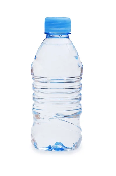 Botella de agua aislada en el blanco —  Fotos de Stock