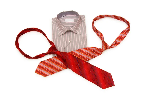 Chemise et cravate isolées sur le blanc — Photo