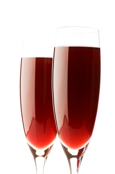 Dwa kieliszki do wina na biały — Zdjęcie stockowe