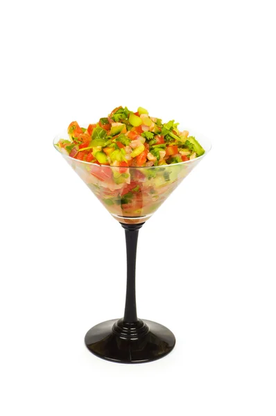 Frischer Salat isoliert auf dem weißen — Stockfoto