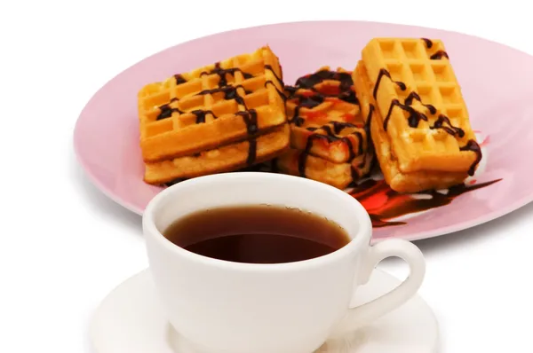 Tea and belgian waffles isolated — Zdjęcie stockowe
