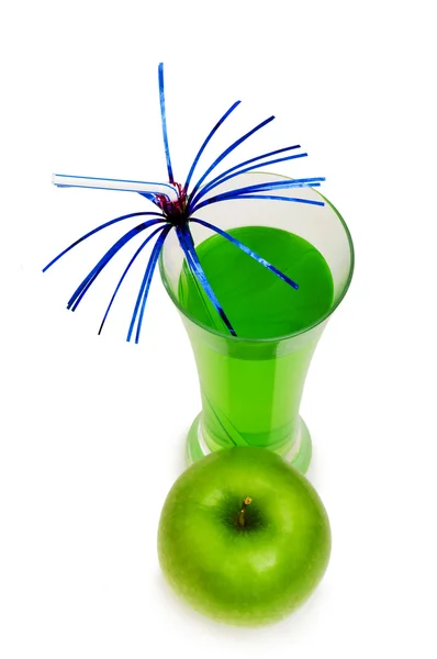 Manzana verde y jugo aislado — Foto de Stock